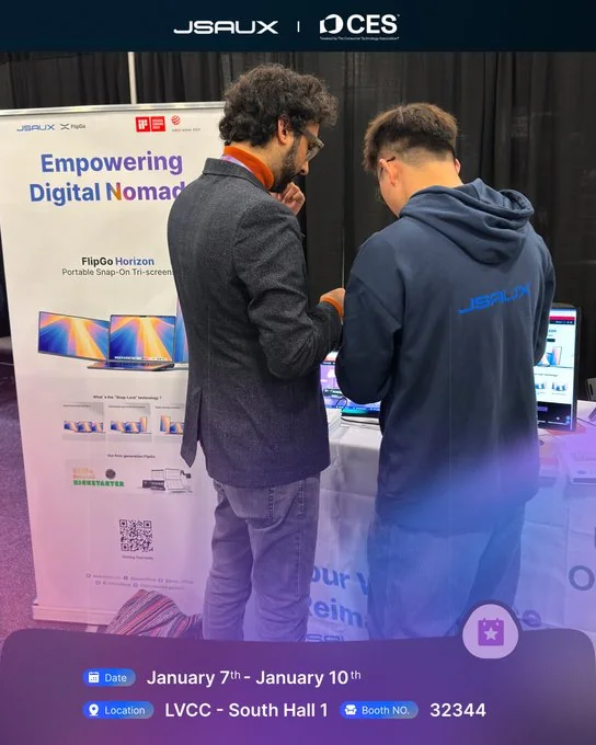 CES 展会现场向海外客户介绍 FlipGo Horizon